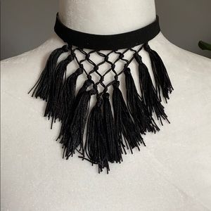 Fringe choker necklace